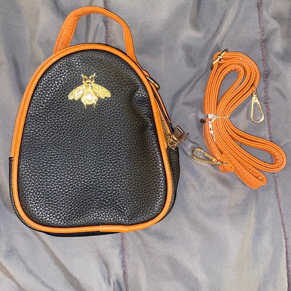 Black & brown handbag/ shoulder bag with 3 deep oval shaped pockets/ dragonfly